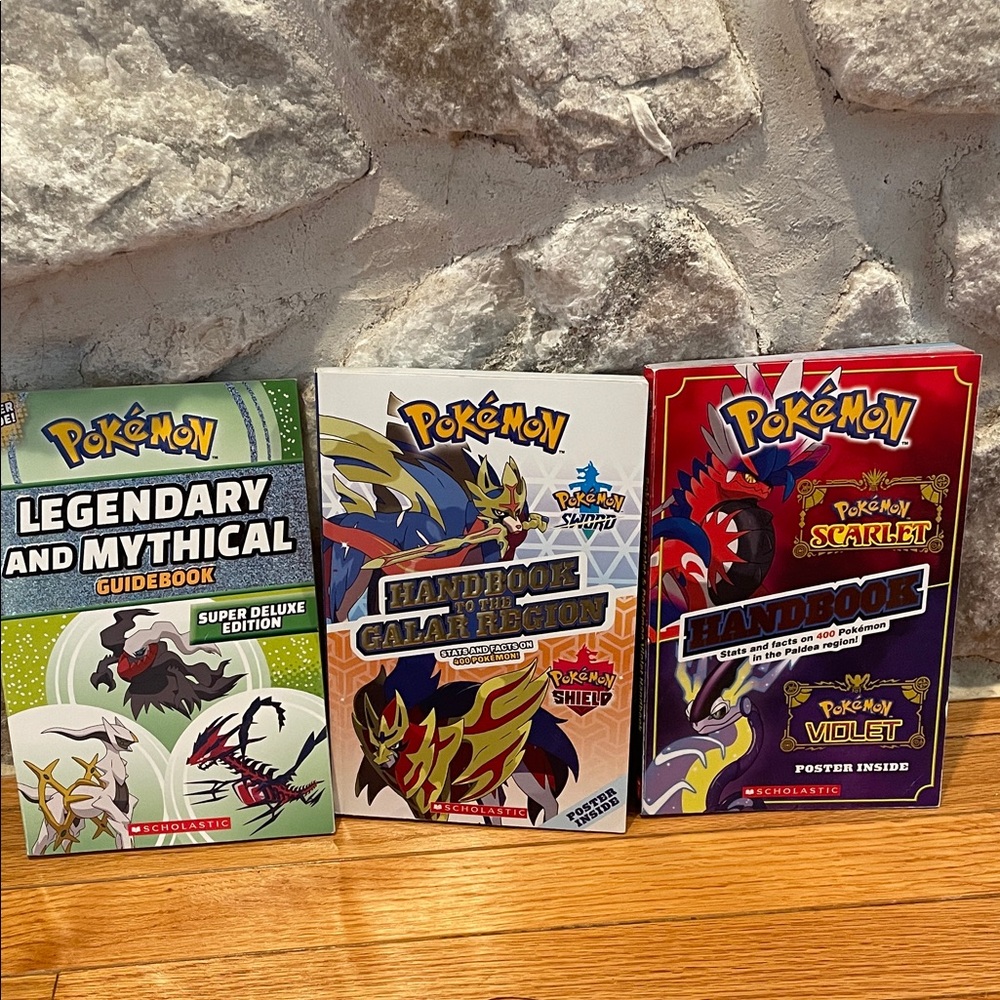 Pokémon Handbooks/ Guidebook